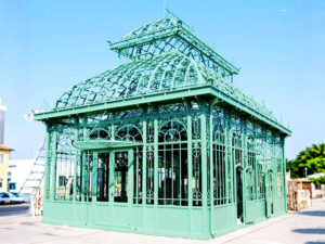 Hot Dip Galvanized Glass Garden Greenhouse For Wedding